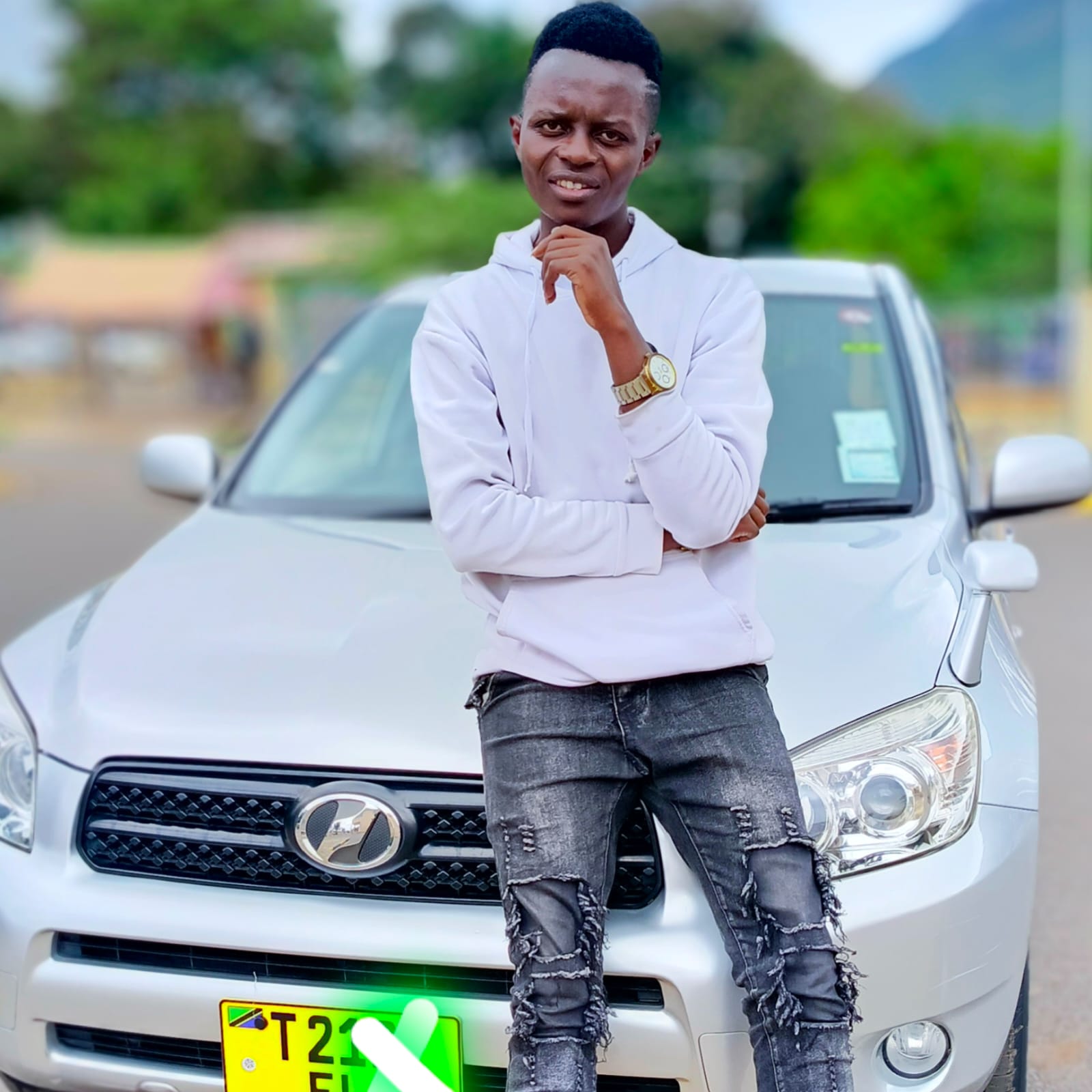 Parto Organist - CEO of Lenskings Productions